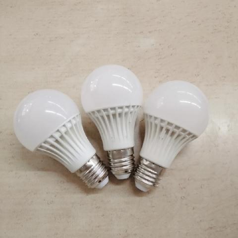 LED9W燈泡 - EcoLoop Reuse 示範店 二手商品