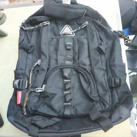 power one後背包 - EcoLoop Reuse 示範店 二手商品