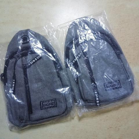 斜背包/胸包 - EcoLoop Reuse 示範店 二手商品