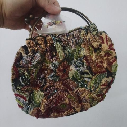 手拿包 - EcoLoop Reuse 示範店 二手商品