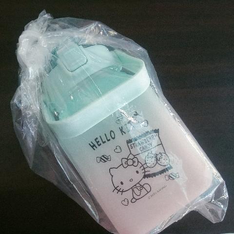 Hello Kitty彈蓋水壺1500ml - EcoLoop Reuse 示範店 二手商品